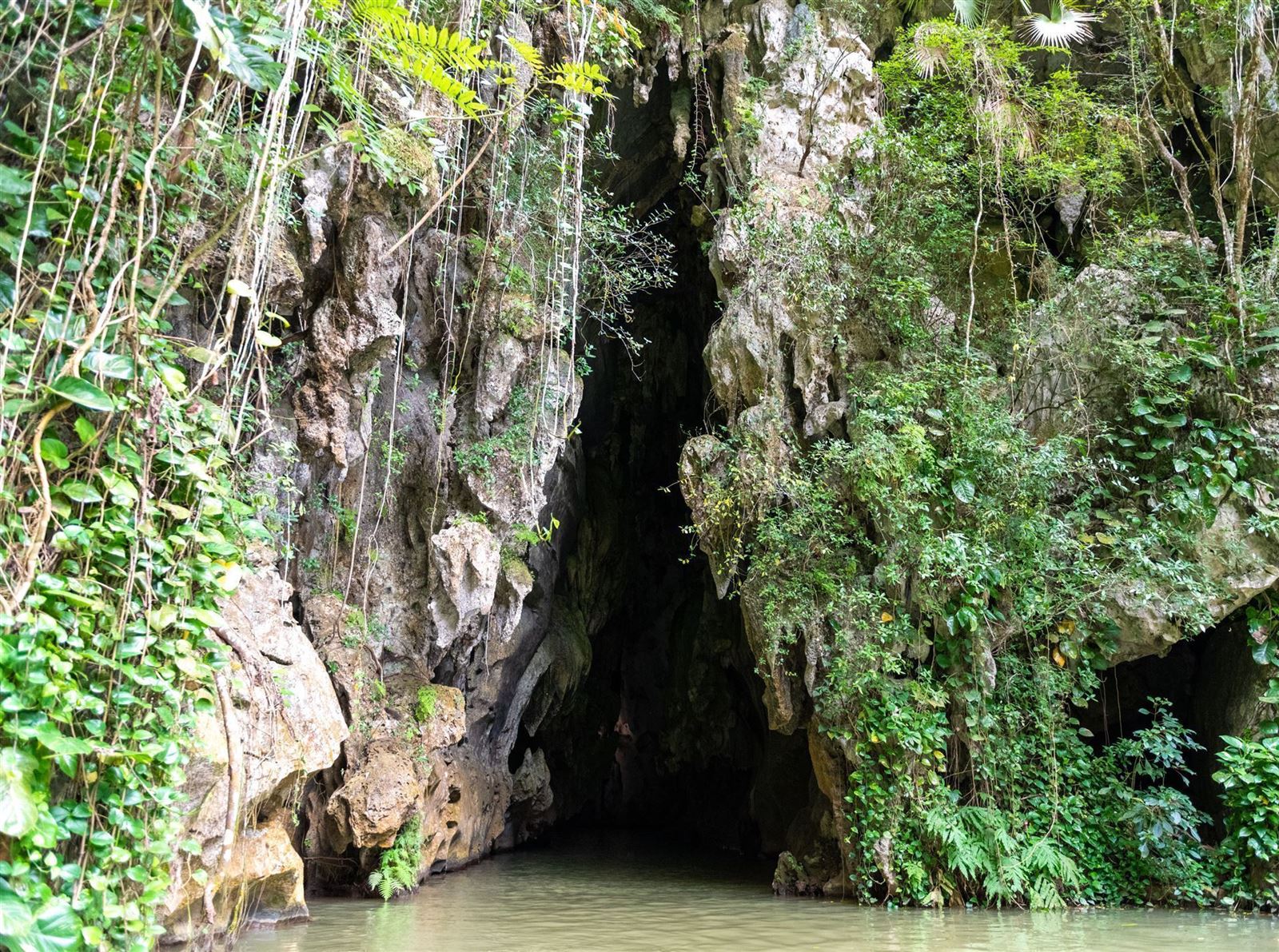 Rundreisen.de Kuba Tropfsteinhöhle "Cueva del Indio"